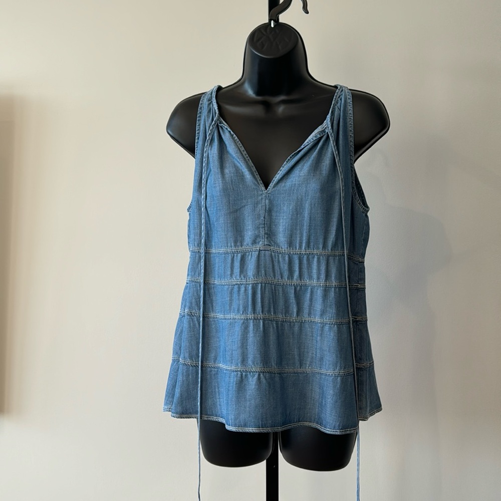 Current Air size small tank top